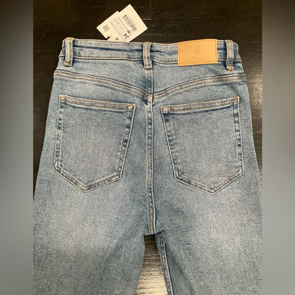 NWT ZARA JUNIORS HIGH WAISTED‎ JEANS